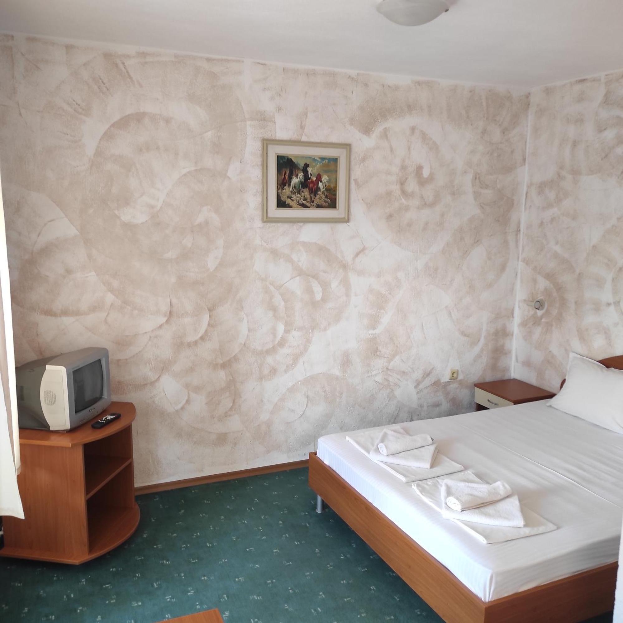 Hotel Хотел Андре à TTchernomorets Extérieur photo